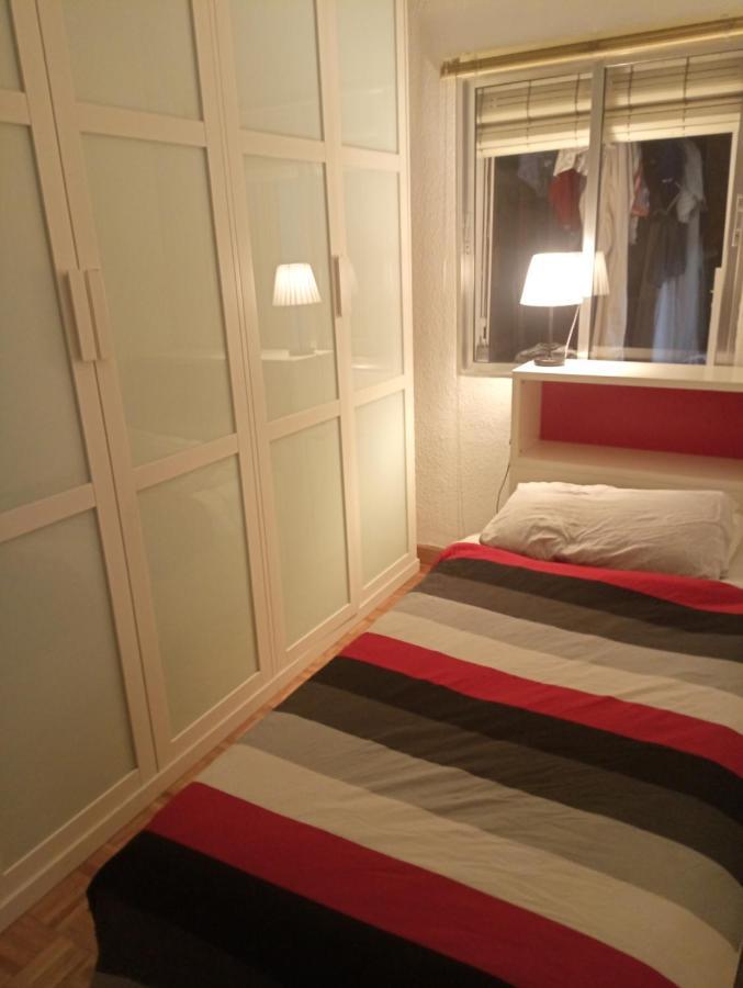 Bed and Breakfast 2-Centro Hab Compartida Masculina 8X Madrid Exterior foto