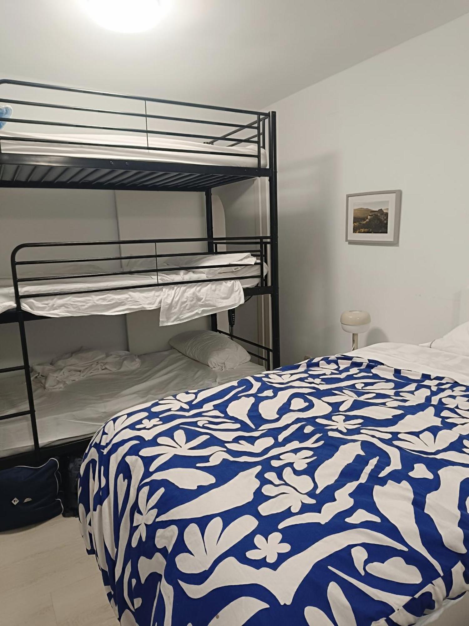 Bed and Breakfast 2-Centro Hab Compartida Masculina 8X Madrid Exterior foto